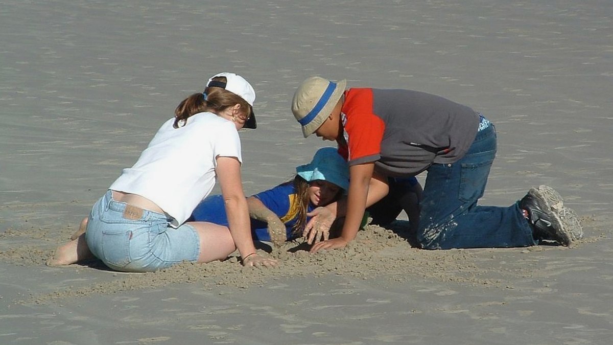 Why Does My Kid Only Want to Play With Non-Toys?